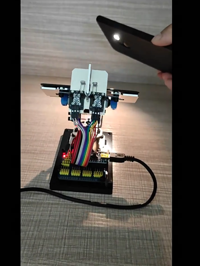 Renewable Energy Us - Kit de suivi solaire DIY -